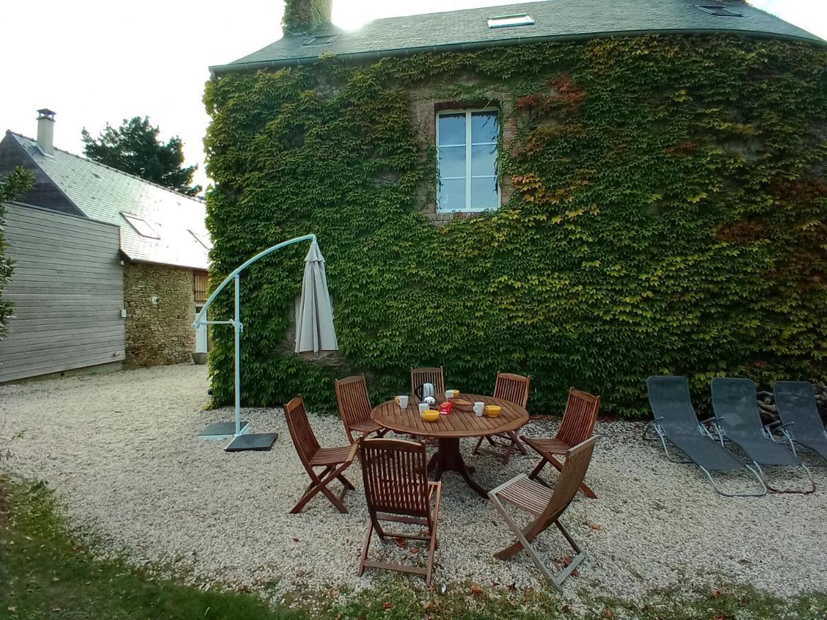 Domaine Des Tisseys Vue Sur Le Mont St Michel Vila Dragey Exterior foto